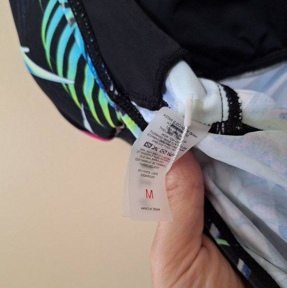 NWT Tankini Top - Picture 5 of 5